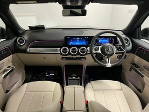 Mercedes-Benz GLB 200d 7 Seat Demonstrator High Sp - Image 4