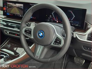 BMW X5 2025 xDrive50e M Sport - Image 4