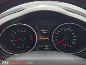 Kia Sportage 1.7 D PLATINUM 2WD - Image 4