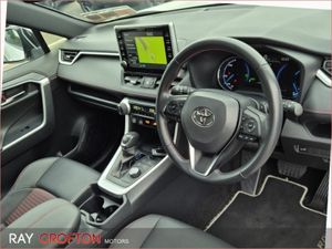 Toyota RAV4 2.5 Hybrid Sport 2WD - Image 2
