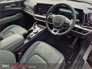 Kia Sportage Anniversary Edition Plug-in Hybrid - Image 2