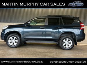 Toyota Land Cruiser 2.8 LWB COMMERCIAL AUTO * ONE - Image 3