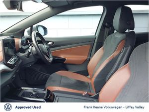 Volkswagen ID.5 77kwh Business 174HP  IQ Headligh - Image 4