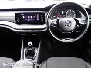 Skoda Octavia Octavia AMB 1.0tsi 110HP - Image 2