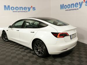 Tesla Model 3 RWD - Image 4