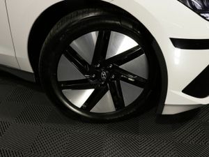 Hyundai IONIQ 6 SIGNATURE EX DEMO 77 kWh EV SALOON - Image 3