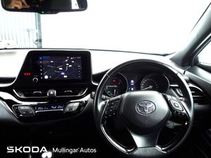 Toyota C-HR 1.8 Hybrid Sport Bitone - Image 2