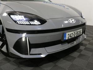 Hyundai IONIQ 6 SIGNATURE 53 kWh EV SALOON - Image 3
