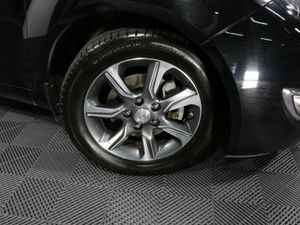 Hyundai ix20 DELUXE 1.4L PETROL HATCHBACK - Image 3