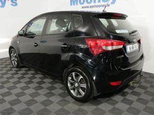 Hyundai ix20 DELUXE 1.4L PETROL HATCHBACK - Image 4