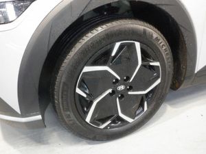 Hyundai IONIQ 5 AURORA 58KWH EX DEMO - LIKE NEW - - Image 3