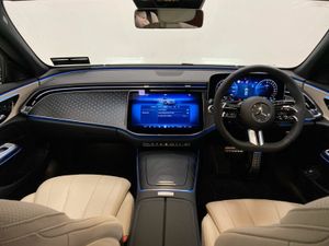 Mercedes-Benz E-Class E 300 e AMG Edition Plus - Image 4
