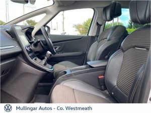 Renault Grand Scenic 7 Seat 1.7 Blue dCi 120 Sign - Image 4