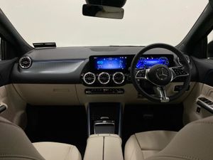 Mercedes-Benz EQA EQA 250+ Progressive (7) - Image 4