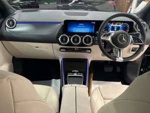 Mercedes-Benz GLA GLA 180 Progrssive Line Plus - Image 4