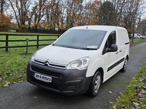 2018 Citroen Berlingo 1.6 No Vat Fresh Cvrt - Image 2