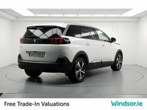Peugeot 5008 1.2 PureTech 130bhp Allure - Image 3