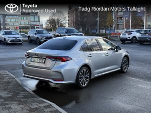 Toyota Corolla SALOON LUNA SPORT*** DEMO SALE *** - Image 2