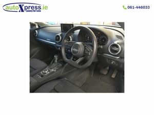 Audi A3 SPORTBACK 30TFSI SPORT Signature Edition - Image 2