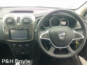 Dacia Sandero Stepway SIGNATURE - Image 2