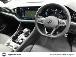 Volkswagen Touareg 3.0TDI 231HP R LINE 4M DSG - Image 3