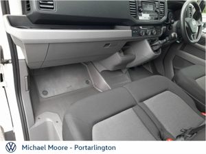Volkswagen Crafter CRAFTER 35 MWB 140BHP  M6F 5DR - Image 4