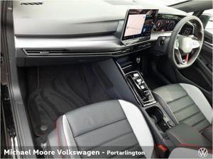 Volkswagen Golf GTI CLUBSPORT 2.0TSI 300HP - Image 4