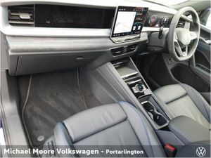 Volkswagen Tayron R-LINE75 2.0TDI 150HP DSG - Image 4