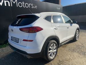 HYUNDAI TUCSON 1.6 CRDI COMFORT PLUS COMMERCIAL - Image 3