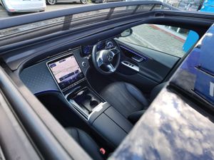 MERCEDES-BENZ EQE 96KWH AMG LINE EXTERIOR *SUNROOF - Image 2