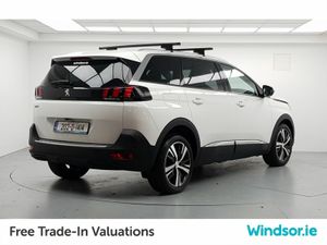 Peugeot 5008 1.2 PureTech 130bhp Allure - Image 3