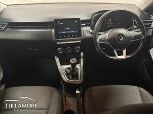 Renault Clio Iconic TCe 100 MY19 - Image 2