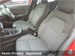 Renault Clio 1.0 Equilibre 5DR. - Image 4