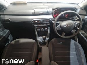 Dacia Sandero Stepway TCe 90 STEPWAY Essential - Image 3