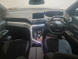 Peugeot 5008 1.5 BlueHDi 130bhp Active Auto 7 Seat - Image 3