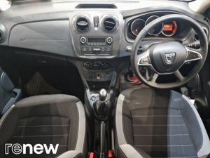Dacia Sandero Stepway Blue dCi 95 STEPWAY Alternat - Image 3