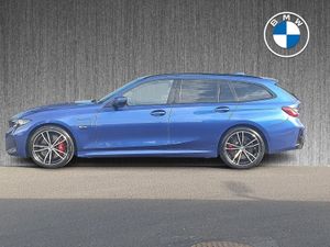 BMW 3 Series 330e M Sport Touring - Image 4