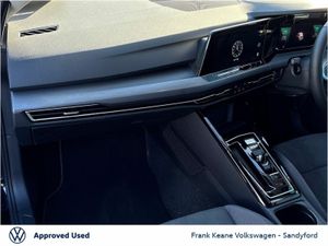 Volkswagen Golf *STYLE* 1.4TSI 204HP PHEV Auto @Fr - Image 4