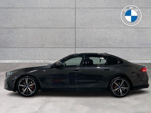 BMW i5 Edrive40 M Sport Pro Saloon - Image 4