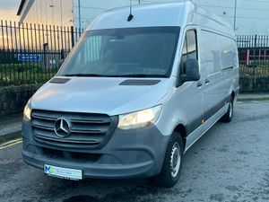 2020 Sprinter 314/43,AC,Cruise Rear Loading Ramp - Image 2