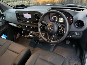 2020 Sprinter 314/43,AC,Cruise Rear Loading Ramp - Image 4