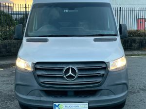 2019 Sprinter 314/43,AC,Cruise Rear Loading Ramp - Image 2