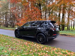 Land Rover Discovery Sport 2020 - Image 4