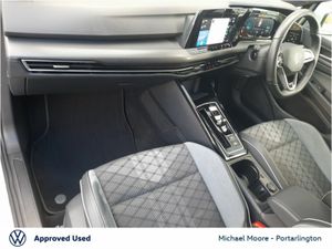 Volkswagen Golf 1.5 eTSI 130HP R-Line DSG MHEV - Image 4