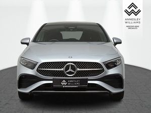 Mercedes-Benz A-Class A250e AMG Line Premium + - Image 3