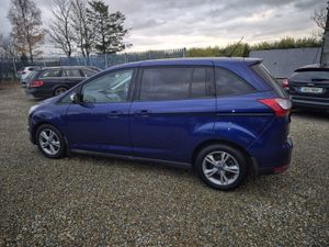 Ford C-Max 2015 7 seater Dsl mint condition - Image 4