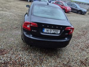Volvo S60 2014 Diesel high spec - Image 4