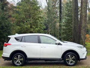 2.0 D-4D BUSINESS EDITION * LOW KMS * - Image 4