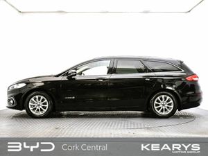 Ford Mondeo 2.0 HEV Titanium - Image 4