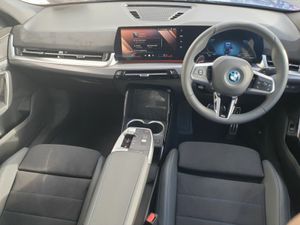 BMW iX2 eDrive20 M Sport - Image 4